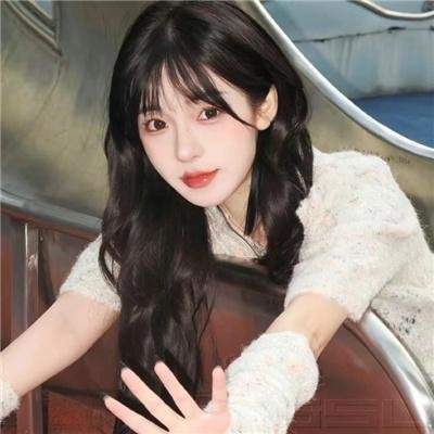 校草是女生